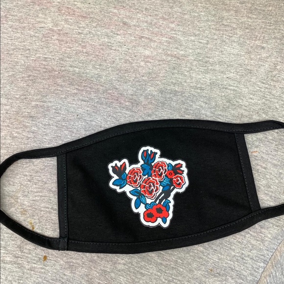 Masks - Picture 11 of 16